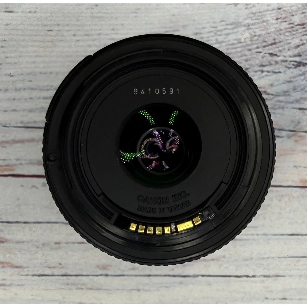 Canon EF 35-80mm f/4-5.6 III Zoom Lens for EOS DSLR Cameras Black 52mm Filter